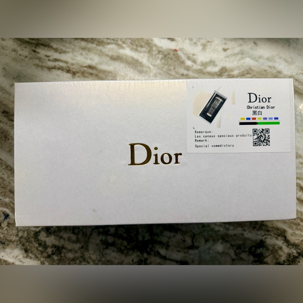 Dior Stainless Steel Thermos w Stainless Steel Straw NEW/SEALED in Couture Box - Picture 2 of 4